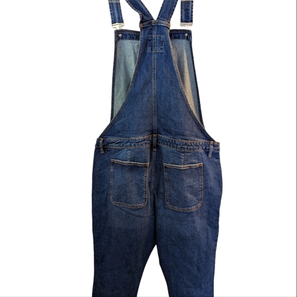Gap Maternity Overalls - Picture 10 of 11